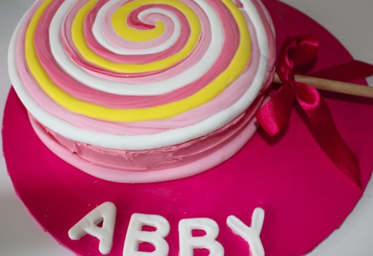 Quick & Easy Lollipop Birthday Cake