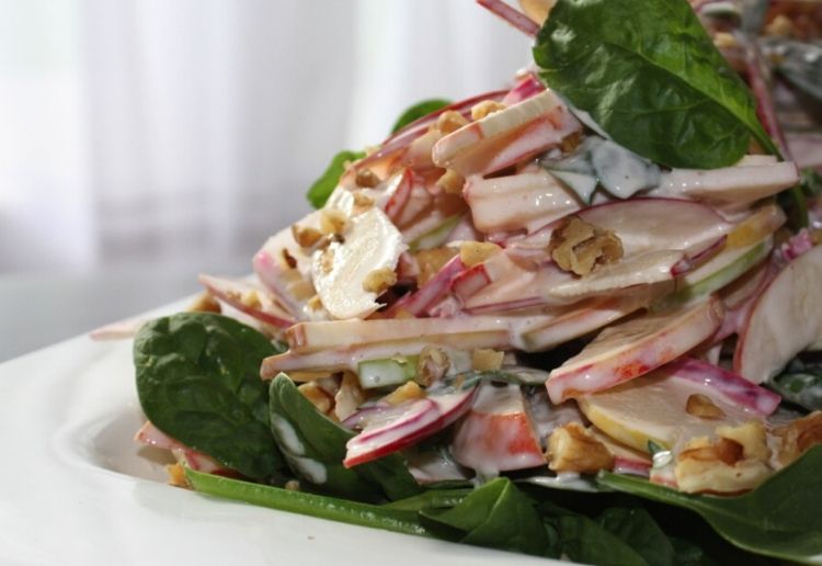Waldorf Salad – the not so naughty version!