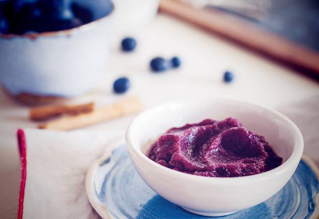 Apple, blueberry and cinnamon purée recipe