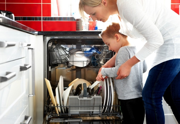 Dishwasher Myths Busted_625x430