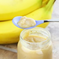 Why Mashed Banana Should NOT Be Your Baby's First Food