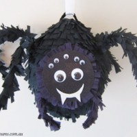 DIY Black spider piñata tutorial