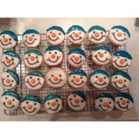 Snowmen party cakes