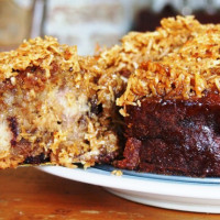 APPLE, DATE AND TOFFEE CAKE