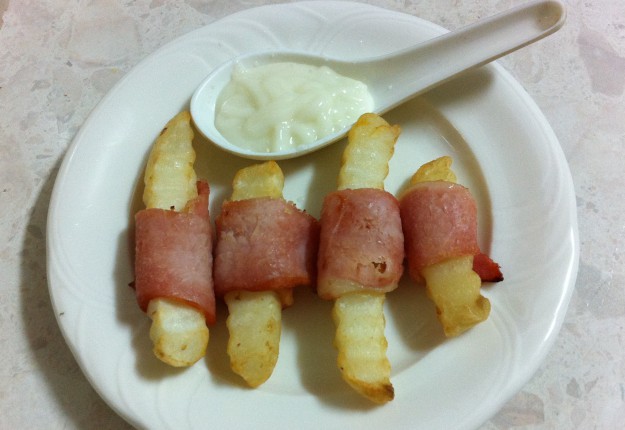 Bacon – Wrapped Potato Chips