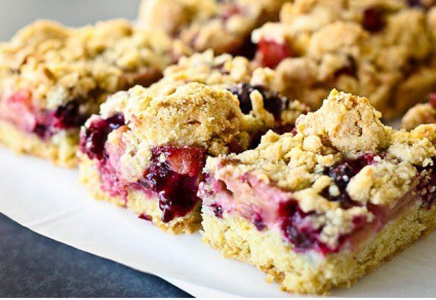 Apple, Blackberry and Hazelnut Crumble Bars - Real Recipes from Mums
