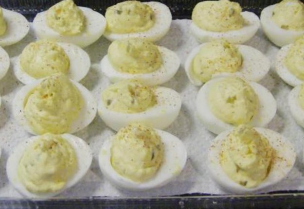 Creamy devilled eggs