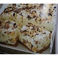 Violet Crumble Cheesecake Slice