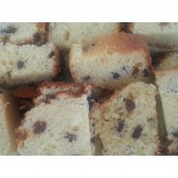 Butter raisins cake