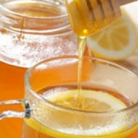 Honey and Apple Cider Vinegar Facial