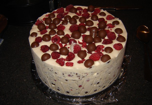 Raspberry Malteser Ice Cream Cake