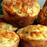 EASY PEASY CHEESEY MUFFIN