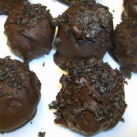OREO TRUFFLE BALLS WITH A KICK