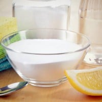 Homemade natural household cleaners