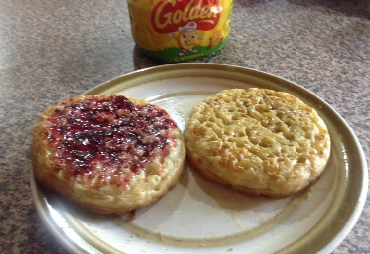 Golden® Crumpets with Oats topped with Golden Syrup and Blackberry Jam