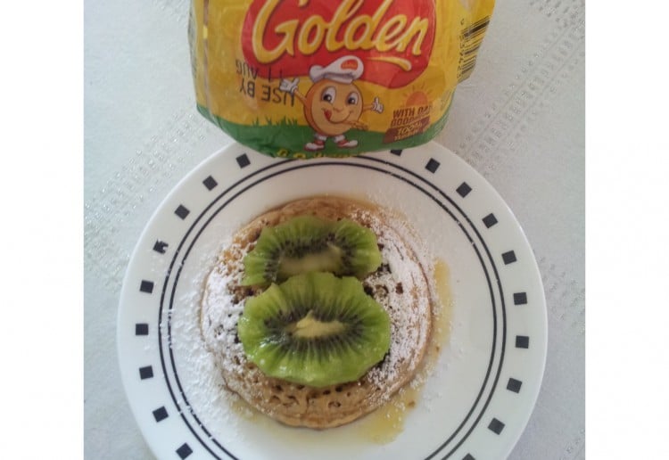 Kiwi Fruit and Golden Syrup Crumpet with Oats Delight.
