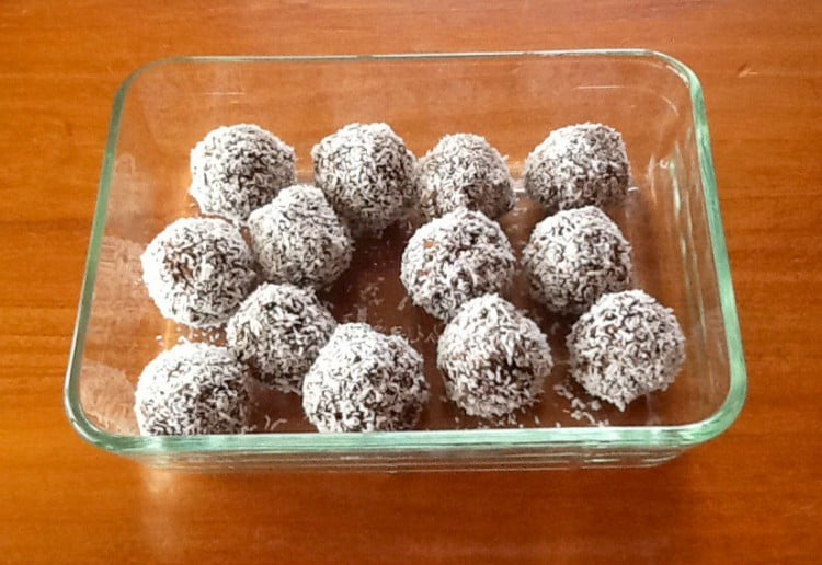 Coconut and Fruit Balls