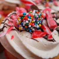 Christmas Candy Cane Cupcakes