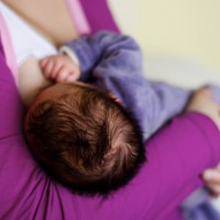 Mother wants childcare worker charged for breastfeeding her baby