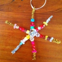 Christmas pipe cleaner star