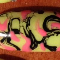 Fluro party swirl nails