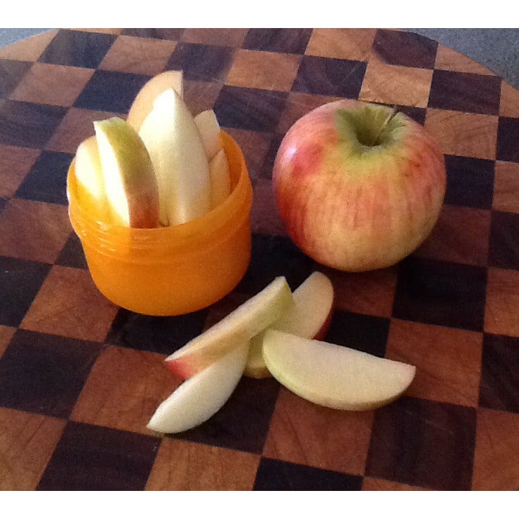 Sliced apple – how to stop it going brown