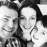 David Campbell has shared adorable new photos of his newborn twins