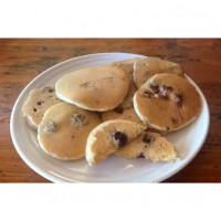 Wholemeal blueberry pikelets