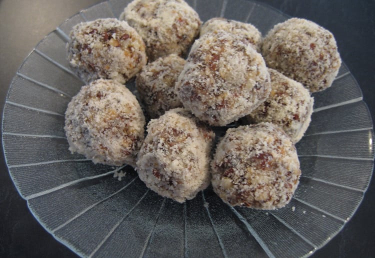 Fruit and Nut Balls