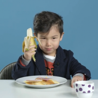 Kids try breakfasts from around the world
