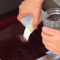 10 BRILLIANT Ways To Use Vinegar!