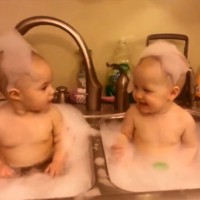 The cutest twin baby bath you will ever see!