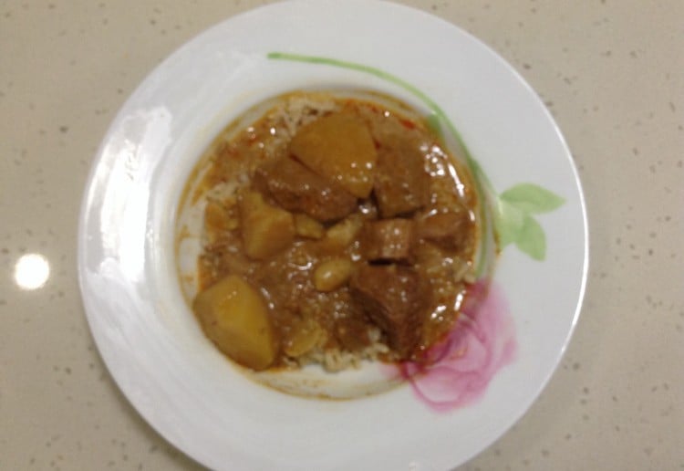 Slow cooker massaman curry