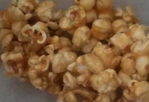 Caramel popcorn