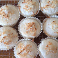 Coconut cakes