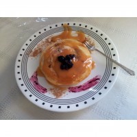 Blueberry Pancakes with Caramel Sauce