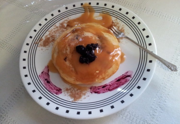 Blueberry Pancakes with Caramel Sauce