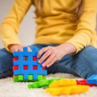 How to buy safe, fun and educational kids toys online