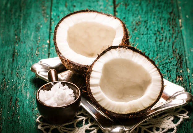 4 ways to be more beautiful with coconut oil - Mouths of Mums