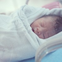 Expert labels “exciting” new birth trend a 
