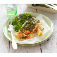 Barbecued salmon parcels