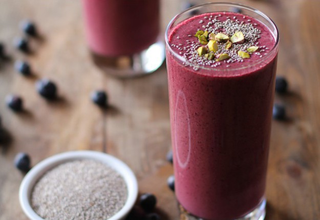 Beet Berry Chia Seed Smoothie