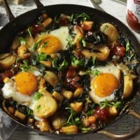 Baked eggs with Baxters classic tomato chutney