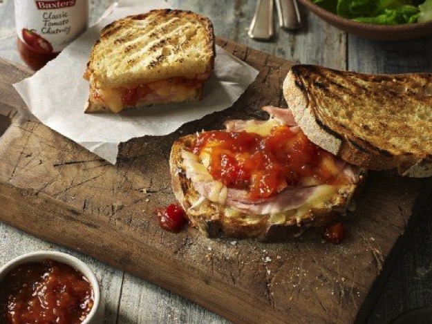 Grilled ham and cheese toastie with tomato chutney