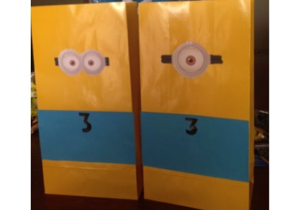 Minion party bags