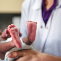 Hospital mixup leads to mum breastfeeding wrong baby