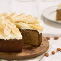 Flourless White Chocolate Almond Cake