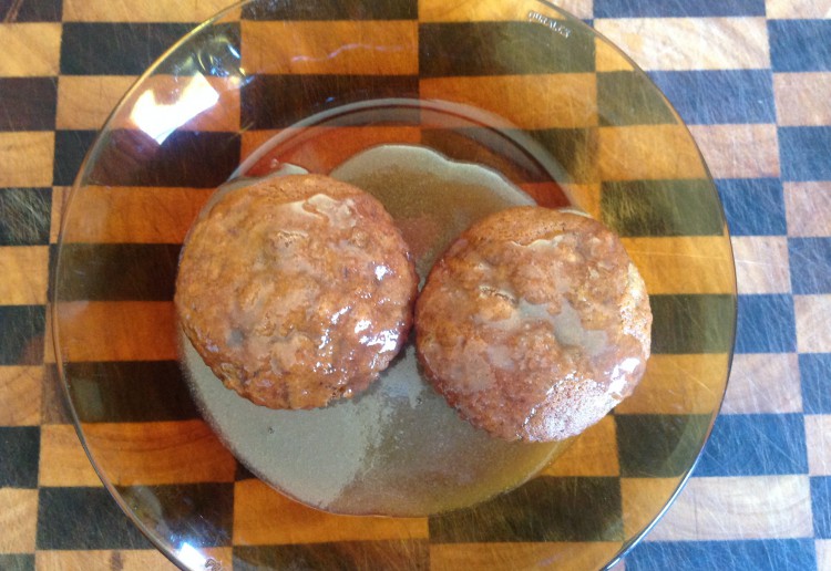 Sticky date muffins