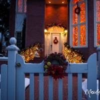 5 ways to get your yard festive for Christmas