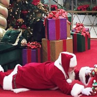 Sensitive Santa wins internet